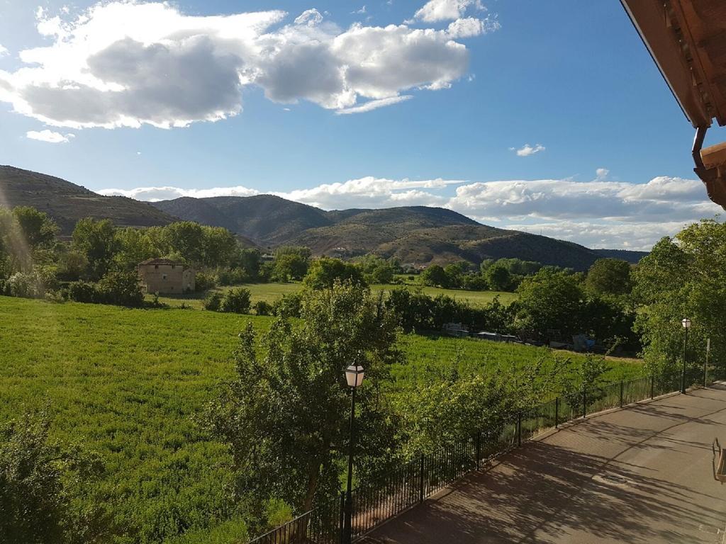 Casa Rural Claudia Albarracín Exterior photo